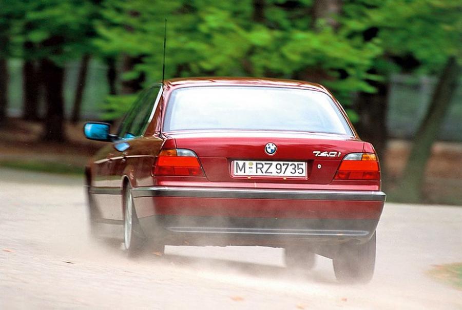  BMW 740i 1996 года  (WW) (фото 2 из 5)